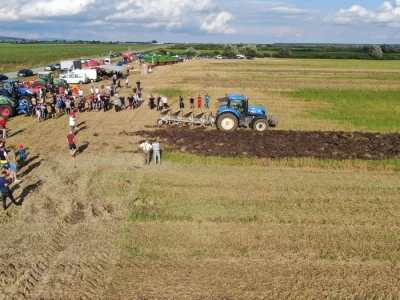 Dani polja tvrtke Agromens