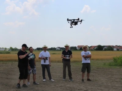 Bayer dron u akciji