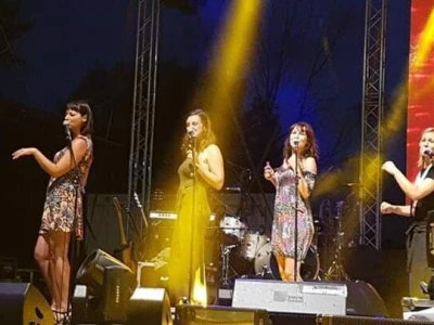 Bend - Opičena poljoprivredna glazba