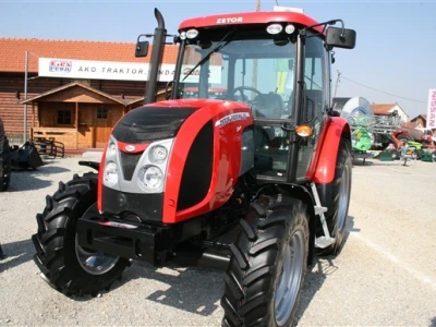 Zetor traktori