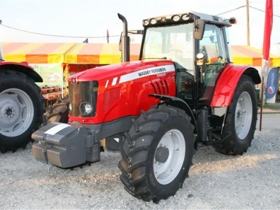 Massey Ferguson traktori