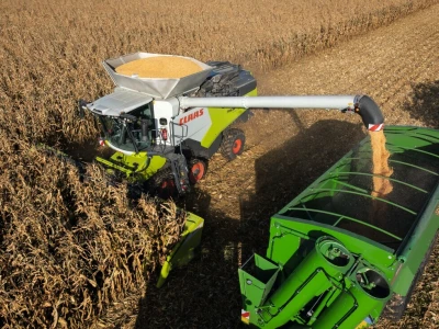 Claas kombajni Trion