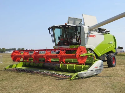 Kombajn Claas Tucano 420