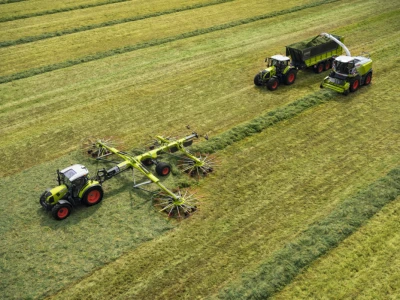 Claas zelena linija