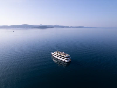 Cromaris