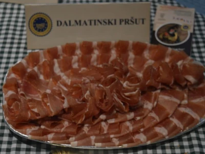 Hrvatsko naj