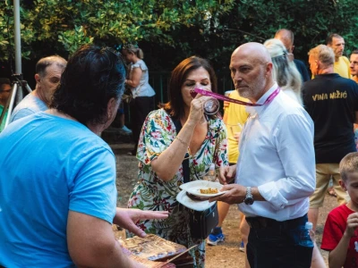 Dani Dalmatinskog pršuta i vina