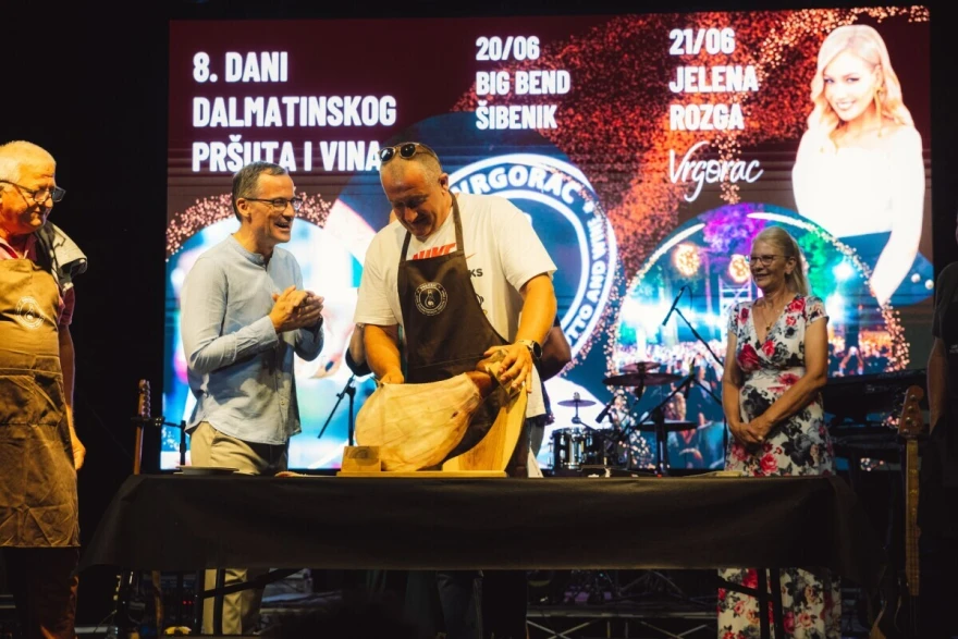 Dalmatinski pr&scaron;ut