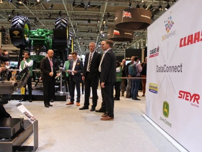 DataConnect postaje novi standard industrije traktora?