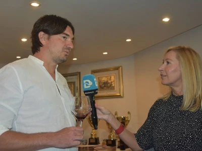 DEGUSTACIJA U VILI ŽANA - Dica i od dice dica došli iz Švicarske proslaviti šampionsku titulu Poljakovog crnjaka