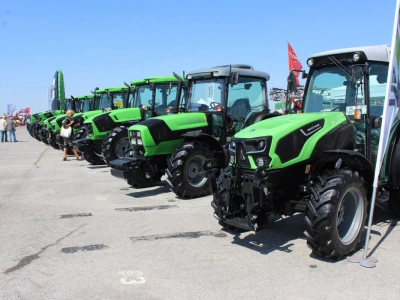 Farm Show Osijek 2017 - Traktori