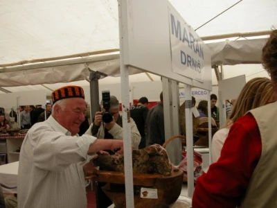 Drnišk- pršut-predstavljen-u-Sinju