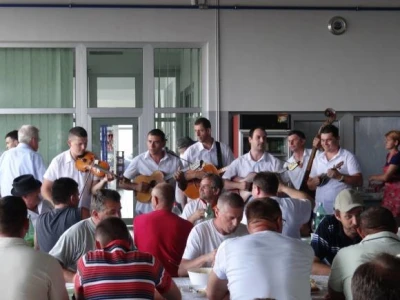 Održana prezentacija traktora Valtra i Väderstad strojeva