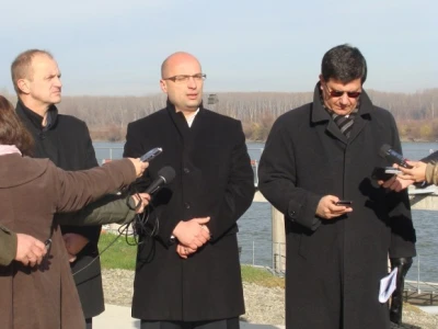 Suvremena Vupikova pretovarna luka