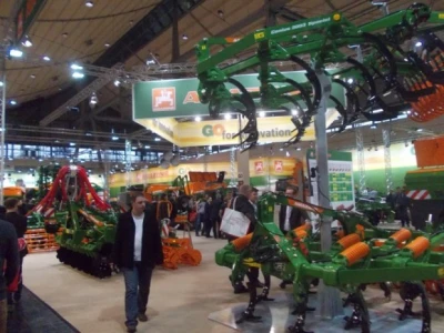 Štand Amazone