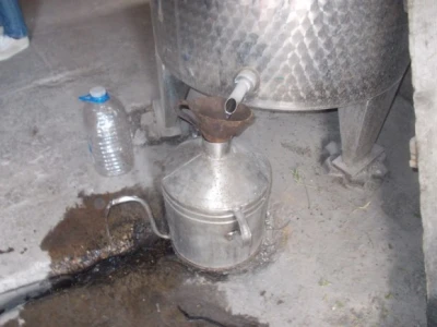 Separator za ulje ružmarina