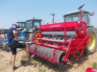 Kulti seeder