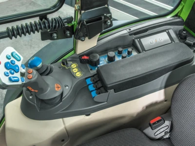 Električni Fendt traktor