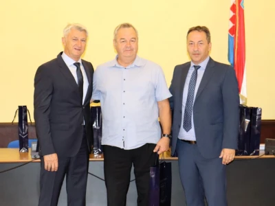 OTVORENO S NAJBOLJIMA - Božidar Longin: Rentijersko gospodarstvo neće uroditi plodom!