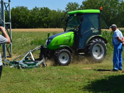 Traktor Tuber