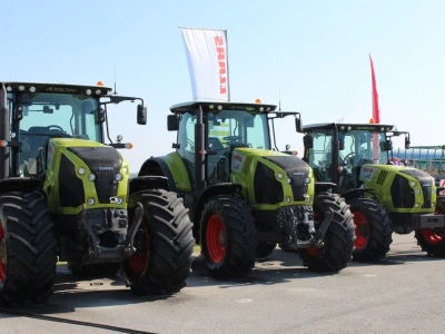 Claas traktori