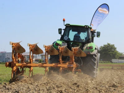 Farmshow 2016 - prezentacije strojeva u radu