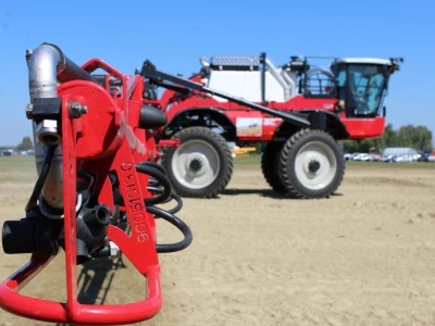 Samohodna prskalica Agrifac 4000/ 24