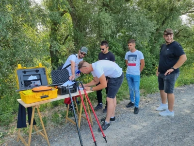 Fazos, dron, novi studij