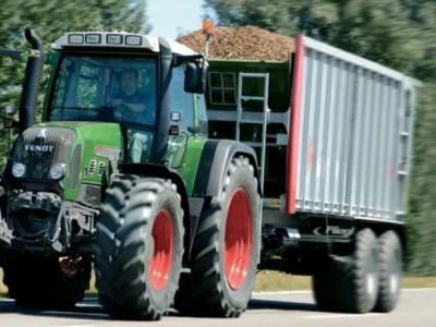 Traktor Fendt 800 Vario