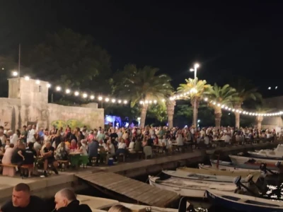 Festival soparnika u Dugom Ratu