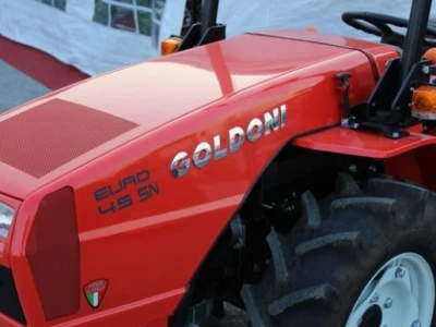 Traktor Goldoni Euro