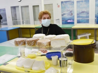 GRAD BJELOVAR NOVOM MJEROM POMAŽE MALIM PROIZVOĐAČIMA NA GRADSKOJ TRŽNICI