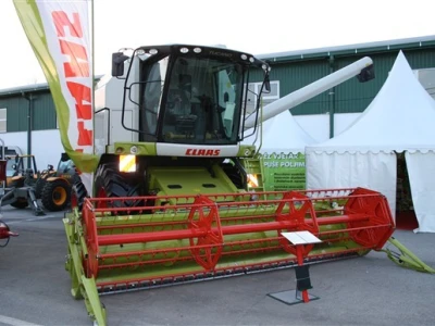 Claas kombajn