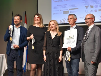 HAPIH 9 zlatnih medalja