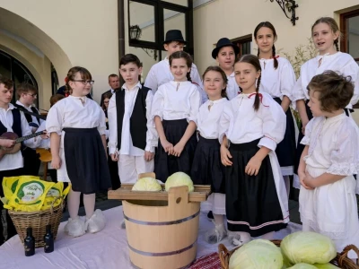 Hrvatska pošta izdala nove marke u ediciji Hrvatski zaštićeni poljoprivredni i prehrambeni proizvodi