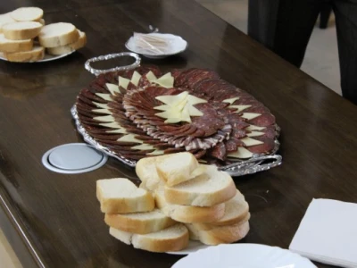 Kulen crne slavonske svinje