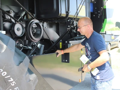 Farm Show, dan drugi - ljudi i strojevi
