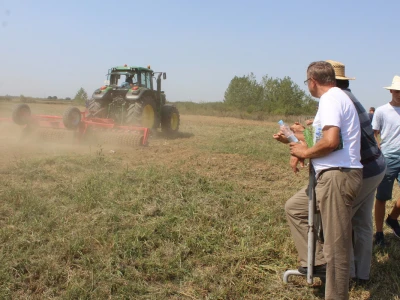 Farm Show, dan drugi - ljudi i strojevi