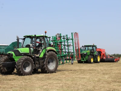 Farm Show, dan drugi - ljudi i strojevi