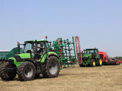 Farm Show, dan drugi - ljudi i strojevi