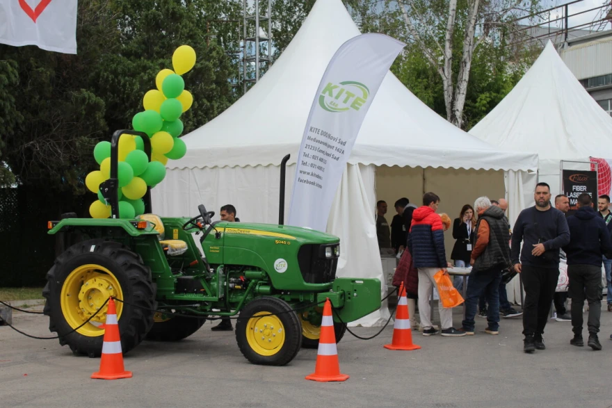 Traktor