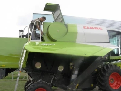 Claas Tucano kombajn