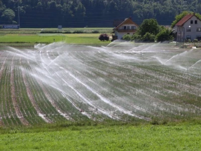 Navodnjavanje s Akplas sustavom