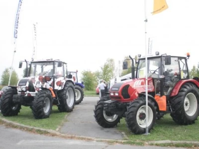 Traktori Farmtrac