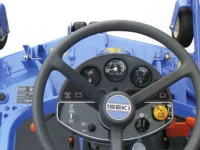 Traktor Iseki SF