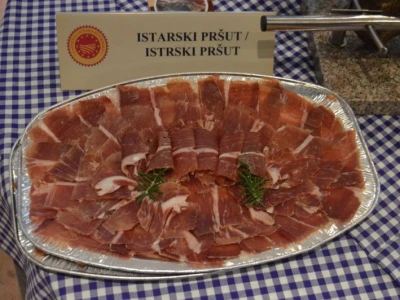 Hrvatsko naj