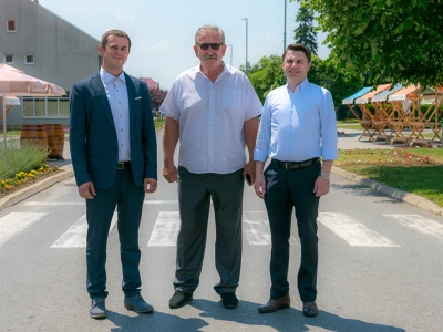 Ivan Grgić, Vlado Krauthaker, dr.sc. Krunoslav Karalić
