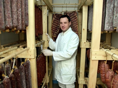 Stanivukovići godišnje mogu prerediti 50 tona mesa