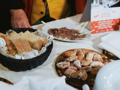 Izrada grašnjaka, tradicionalne kvarnerske slastice