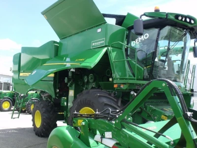 John Deere kombajni